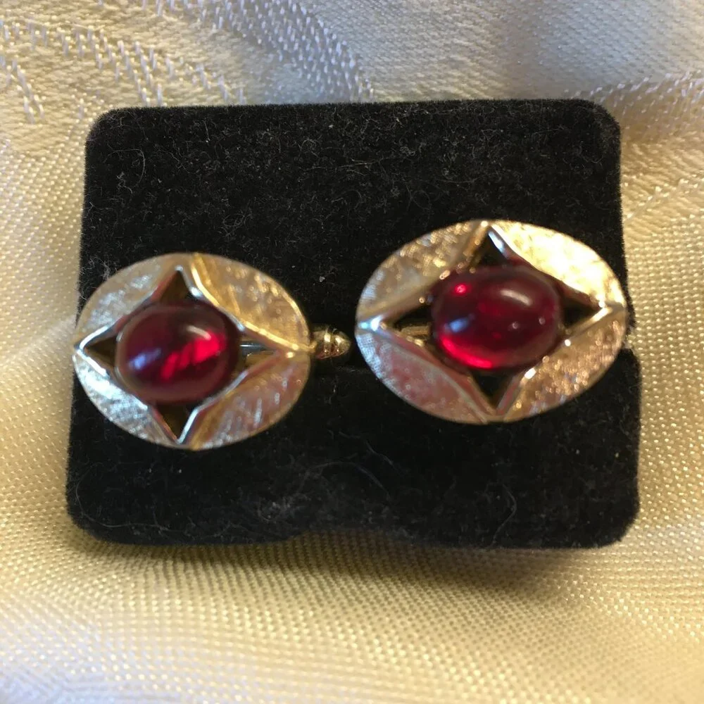 Vintage Goldtone And Red Cabochon Cufflinks Designer Signed